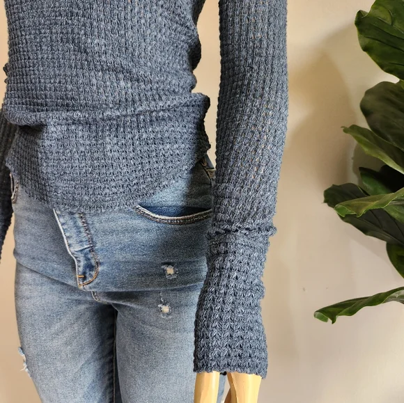 Free People Snowflake ColorBlocked Pointelle Sweater Size XS Women Cotton - Picture 5 of 12